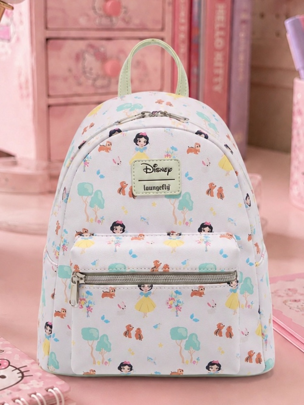 Loungefly Disney Snow White And The Seven Dwarfs Chibi Art Mini Backpack.NWT